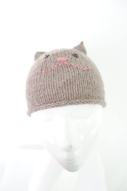 Шапка с милой мордочкой на 2/3 года