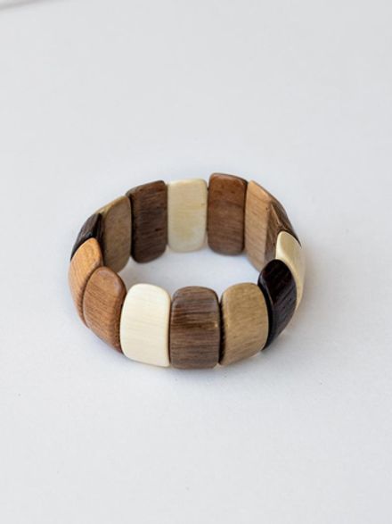 Деревянный браслет "Лепестки широкие"