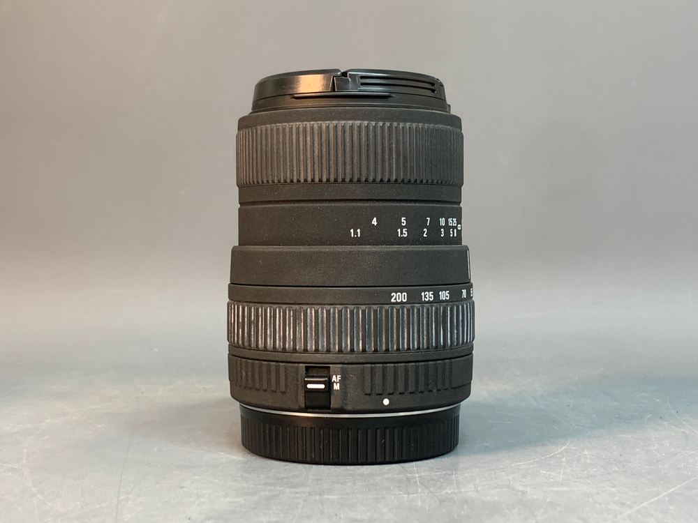 Sigma AF 55-200mm 4-5.6 DC Canon EF-S
