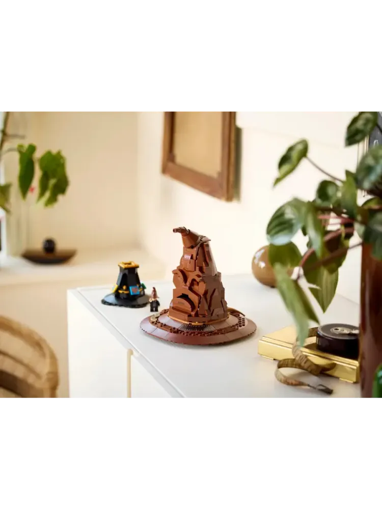 Конструктор Harry Potter 76429 Распределяющая шляпа