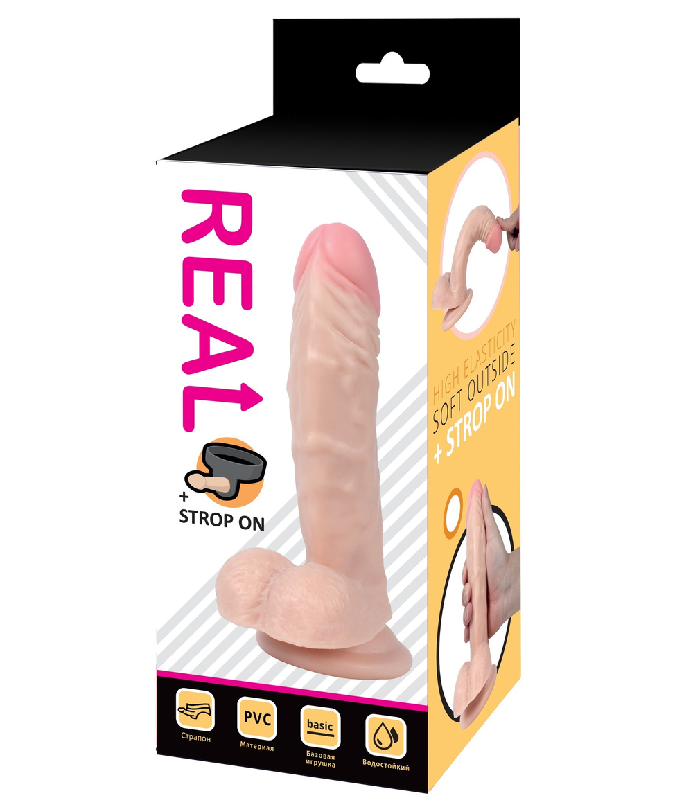 Реалистичный фаллоимитатор и трусики для страпона Real Basic Toy 16 см