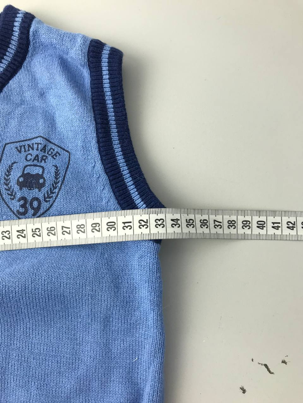 Жилетка Modis вязаная на 6 лет