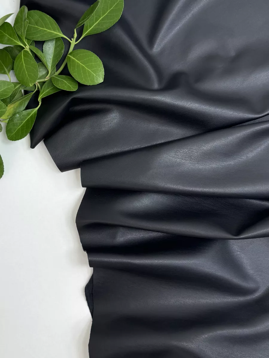 Кожа искусственная на замше, черный