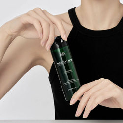 La'dor HERBALISM SHAMPOO Шампунь для волос на травяной основе 150мл