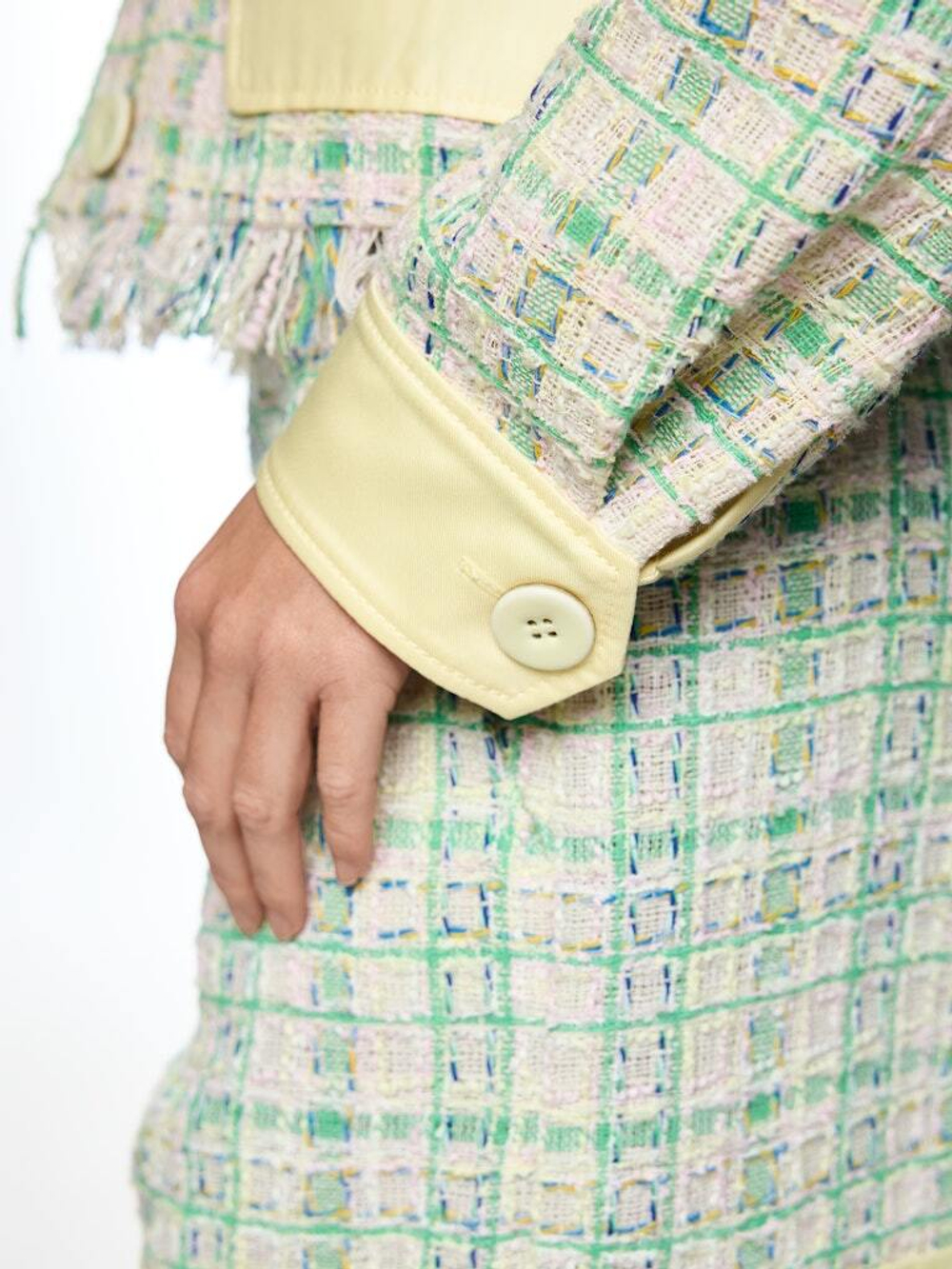 AC 12.07 W26   куртка