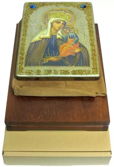 Инкрустированная икона Образ Пресвятой Богородицы Избавление От Бед Страждущих 29х21см на натуральном дереве в подарочной коробке