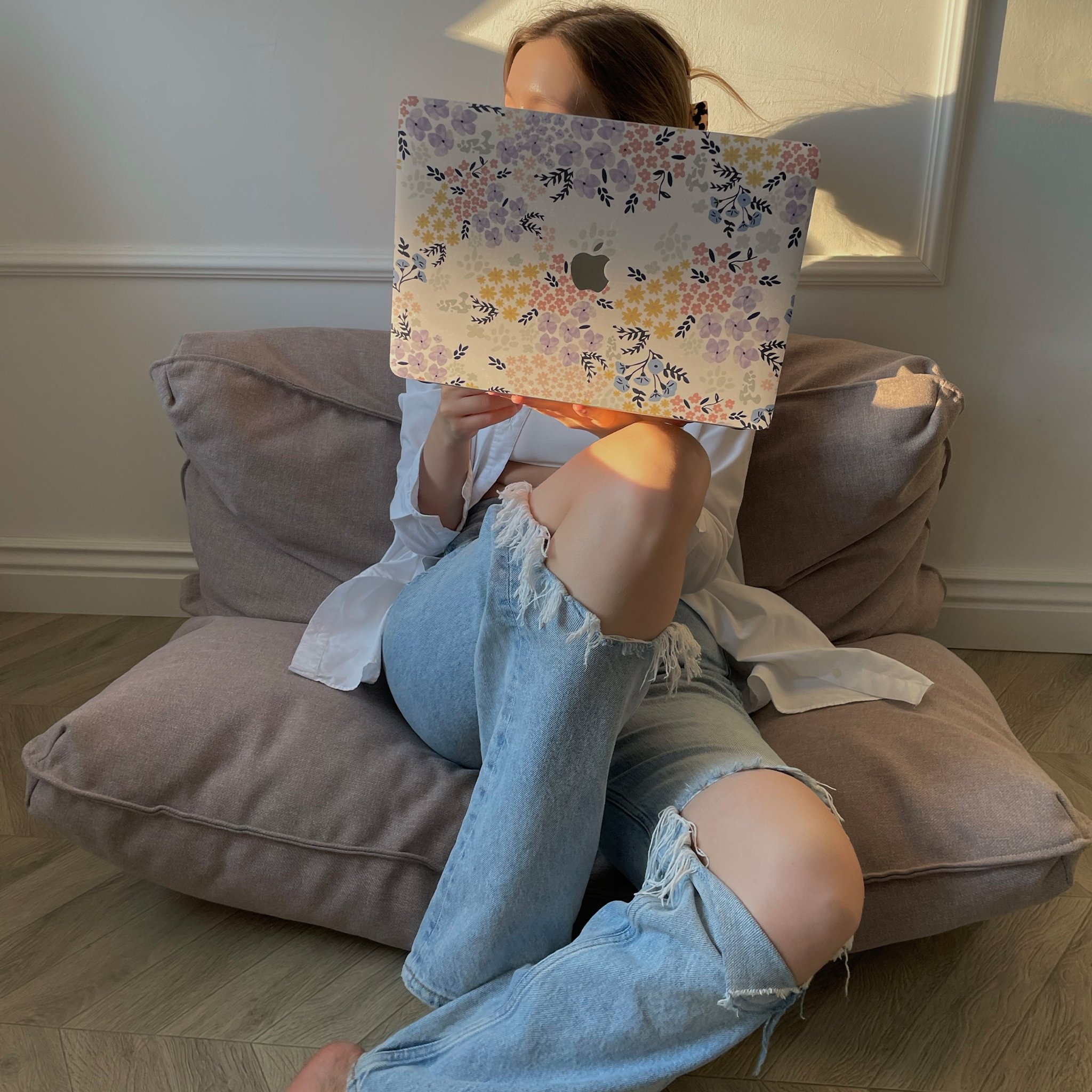 Виниловая наклейка FLORAL SPLASH для MacBook