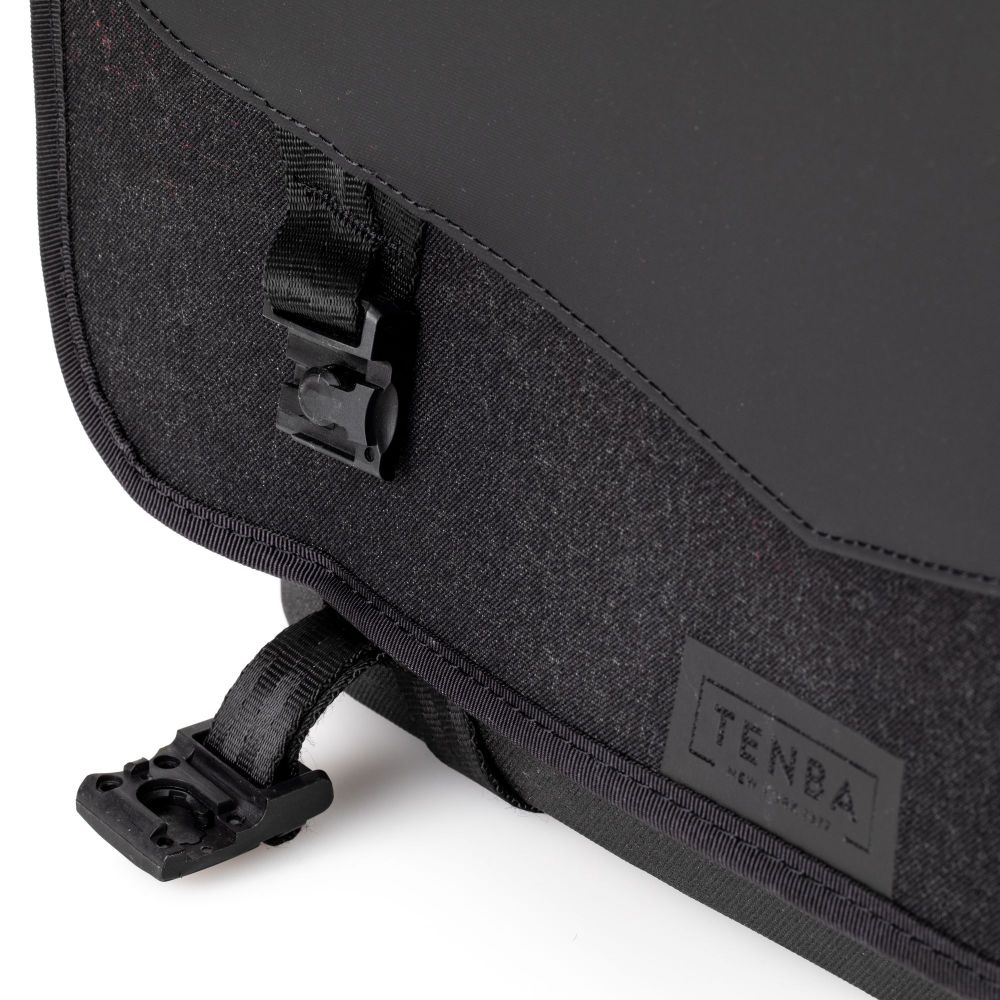 Фотосумка Tenba DNA Messenger 16 Slim Black 638-574