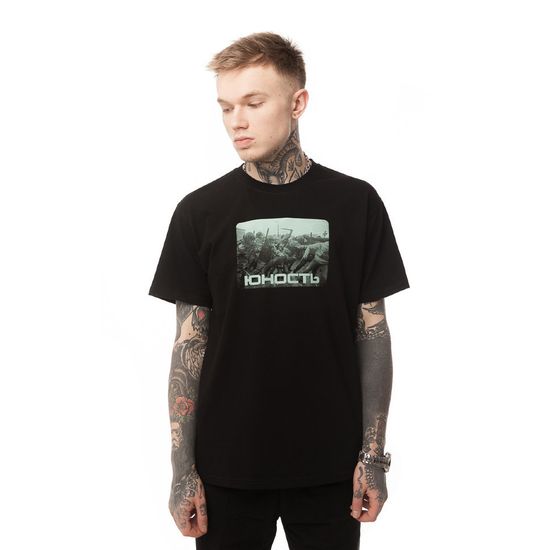 Футболка ЮНОСТЬ Коннектинг пипл Черный