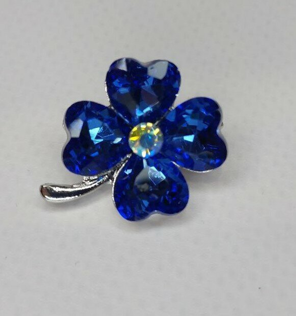 Брошь. Брошка. Клевер-четырехлистник — символ удачи. Цвет синий