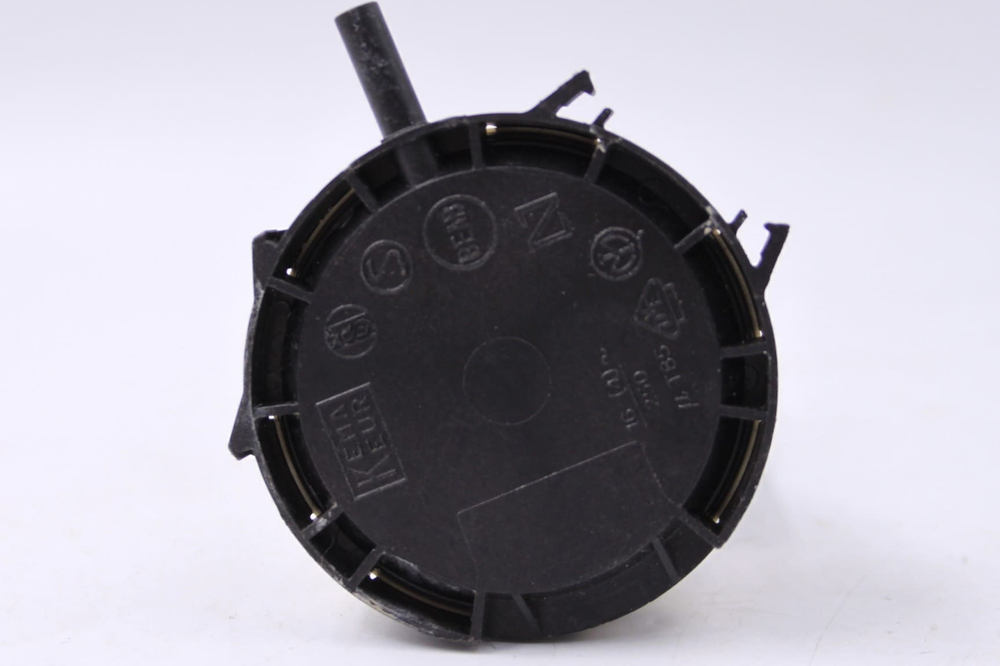 Датчик уровня воды (прессостат) 41016044 стиральной машины Candy