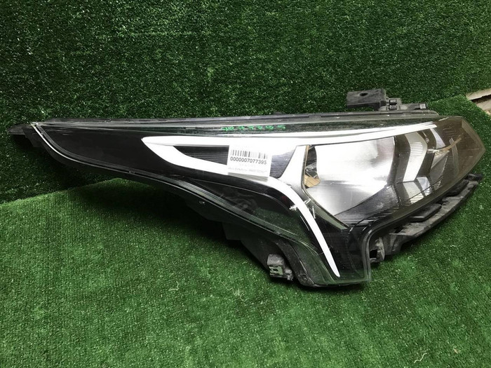 Фара правая Kia Rio 4 (2020-н.в.) галоген