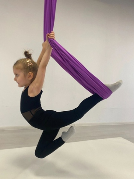 ВОЗДУШНАЯ ГИМНАСТИКА