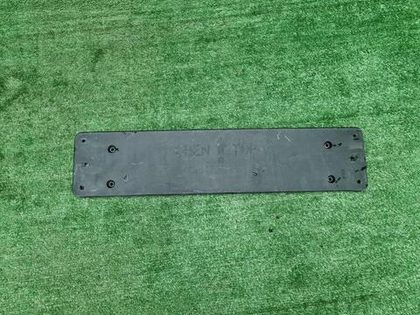 Площадка гос.номера BMW 7er G11 G12 (2015-2019)