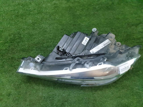 Битая Фара левая BMW 3er F30 (2011-2016) ксенон