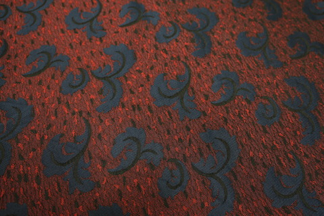 Жаккард красно-синий