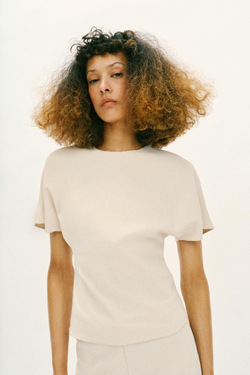 ZARA ТОП С ВЫРЕЗОМ И КОРОТКИМИ РУКАВАМИ, ЭКРЮ