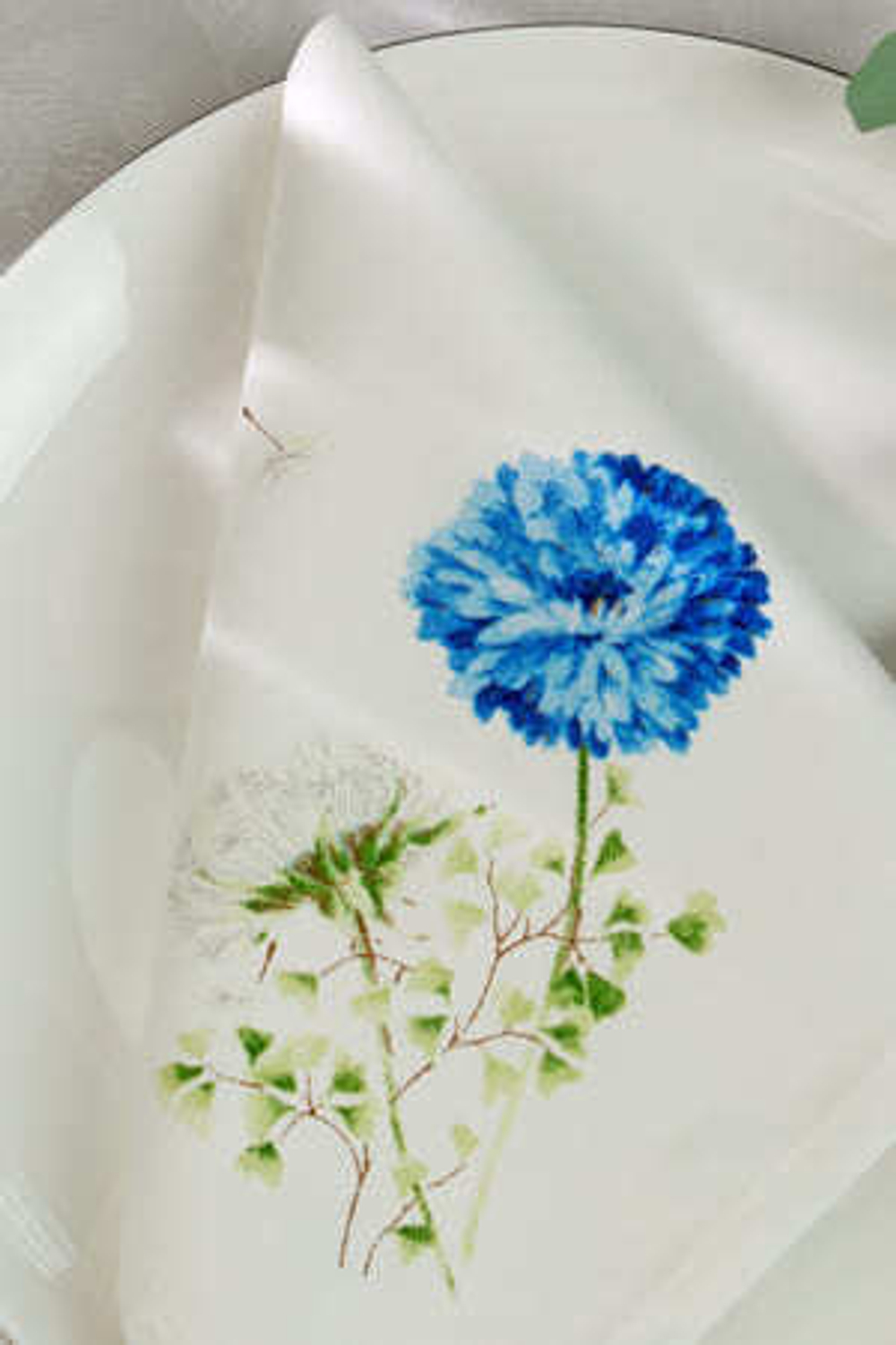 Скатерть 160х225 и 8 салфеток Vallesusa Excelsior Soffione 15740 Azzuro бело-голубые