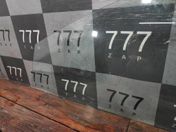 Стекло двери передней левой Omoda S5 22-нв Б/У Оригинал J605203110