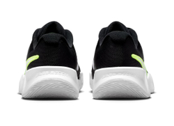 Женские теннисные кроссовки Nike Zoom GP Challenge Pro - black/white anthracite volt