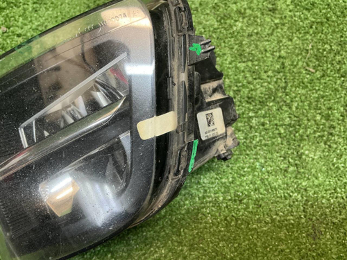 ПТФ левая BMW 7er F01 F02 (2012-2015) LED