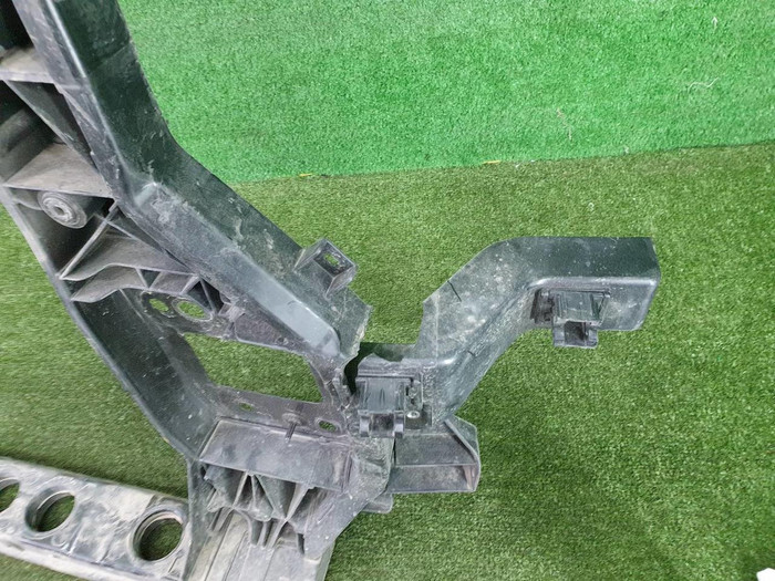 Телевизор Hyundai Santa Fe 4 TM (2020-2024)