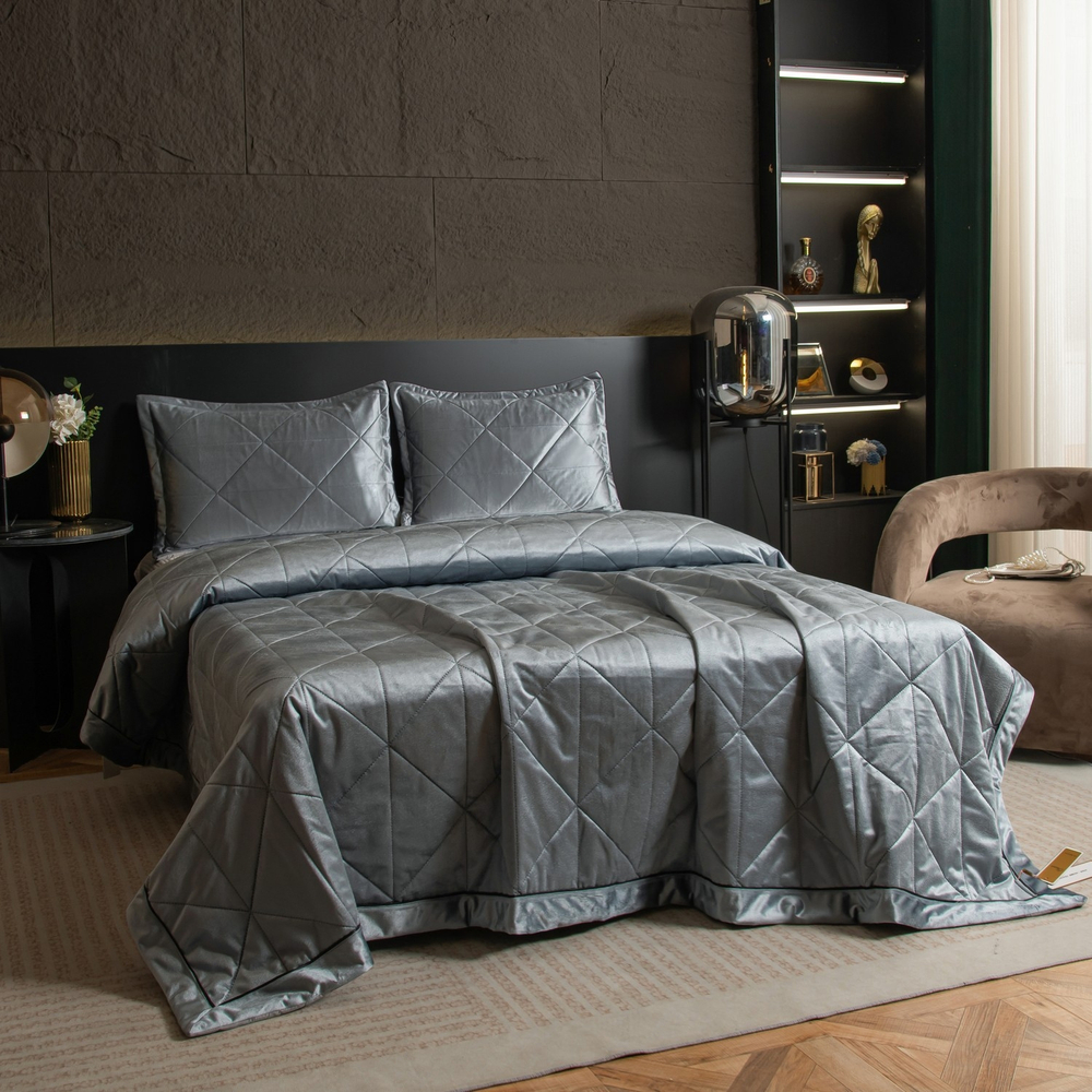 Велюровое покрывало в клетку OVL039, размер 240*260, наволочки 50-70 2 шт