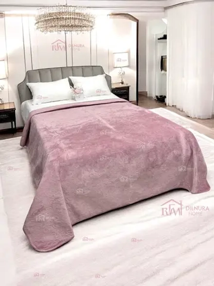 Покрывало 220х240 стеганое для кровати и дивана