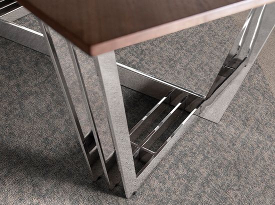 Обеденный стол MI2003T /1097 из орехового дерева и хромированной стали Испания