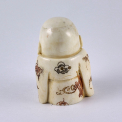 Нэцкэ Ребенок Карако в кимоно