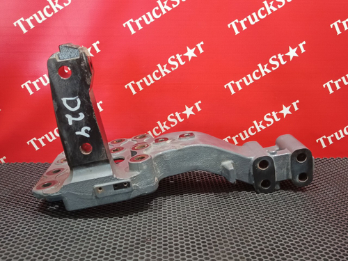 Кронштейн кабины правый 2018г.