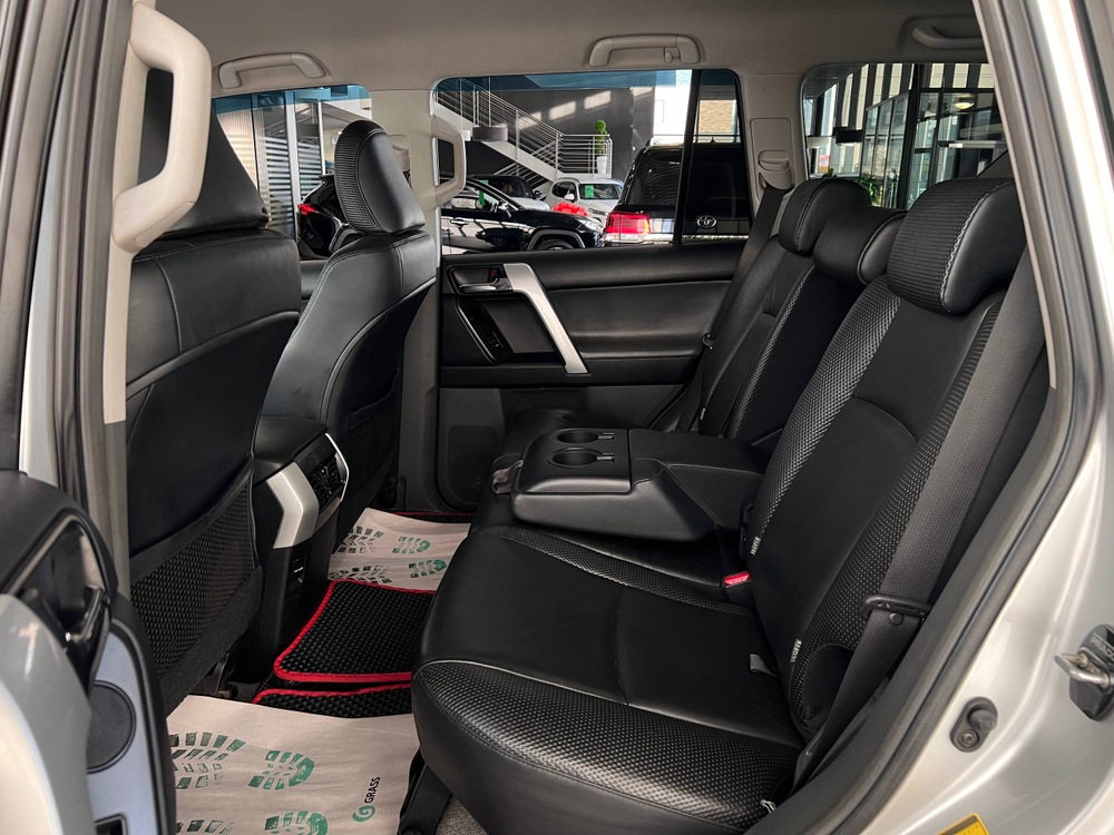 Toyota Land Cruiser Prado, 2010 год