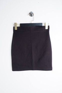 Юбка прямого кроя, визуально на 42 размер