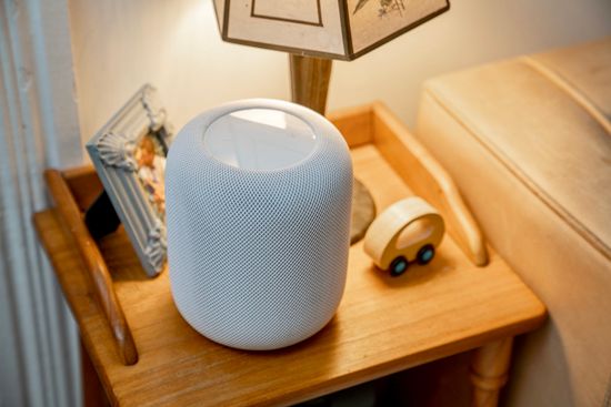 HomePod 2: Качественный звук и интеллектуальные возможности в компактном исполнении