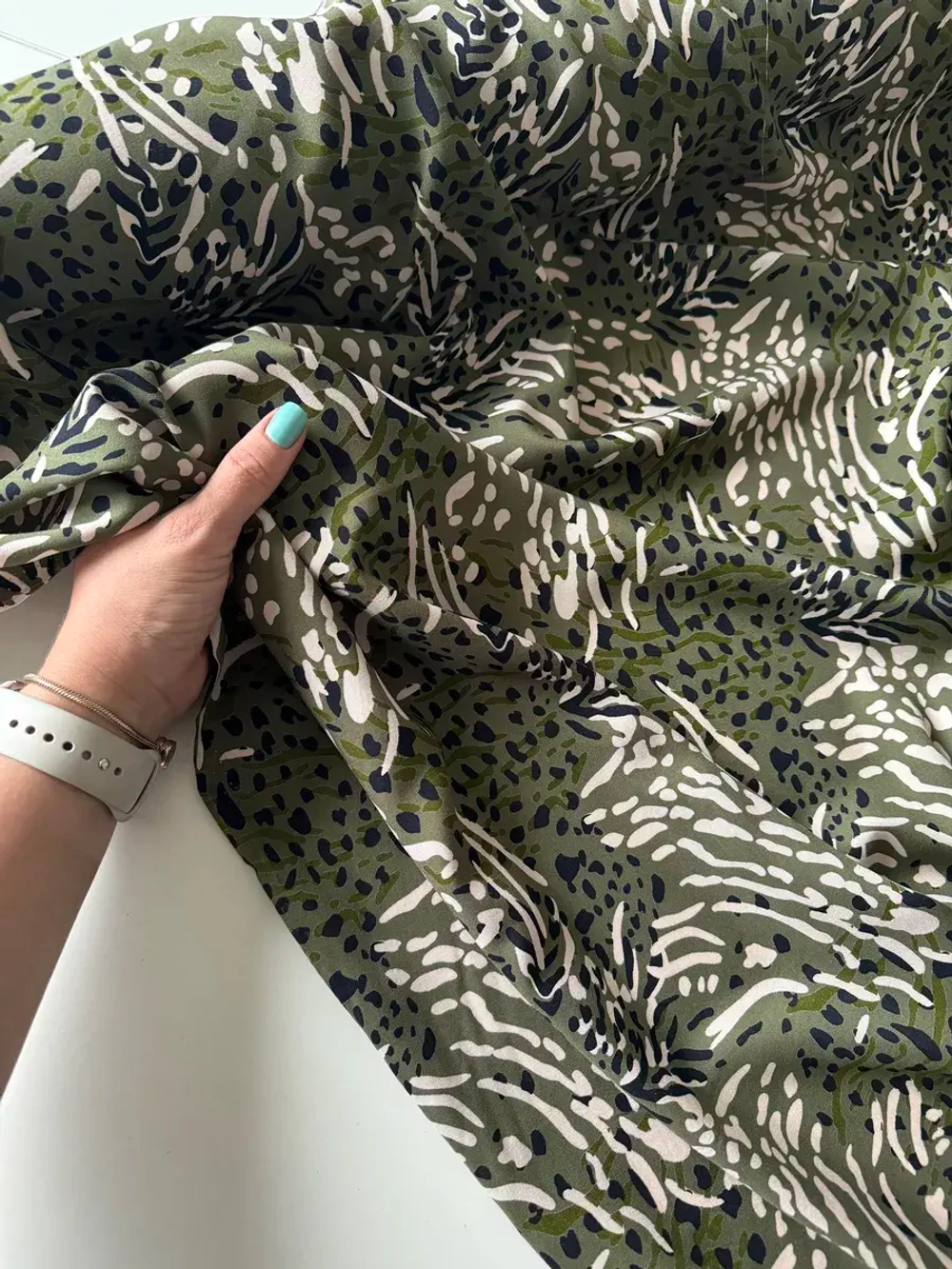 Ткань штапель для шитья 1 м плательная летняя вискозная