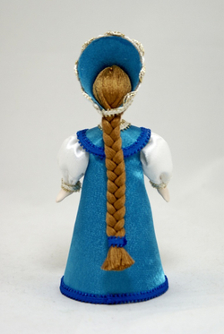 Кукла интерьерная. Девушка в традиционном русском костюме.