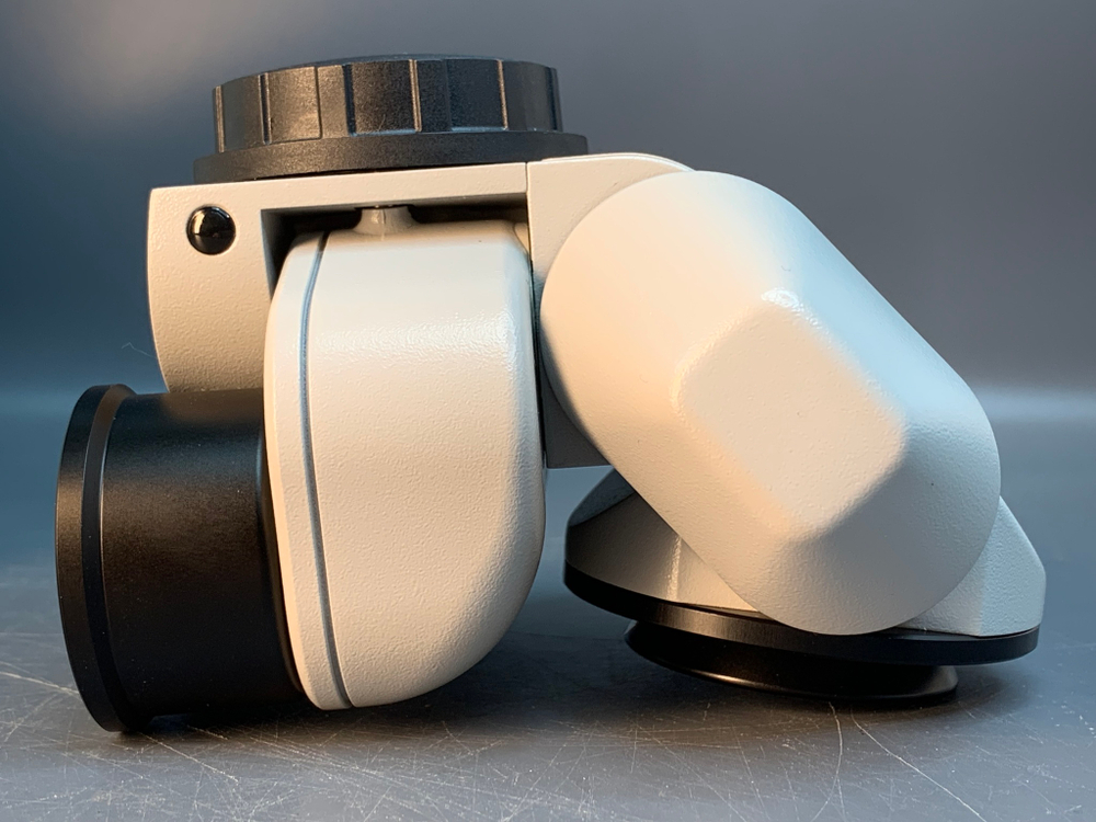 Хирургический микроскоп Carl Zeiss F170