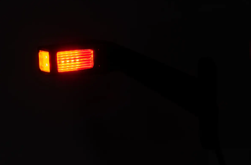 Фонарь габаритный Fristom FT-145 P LED правый