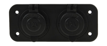 Панель с двумя разъёмами прикуривателя