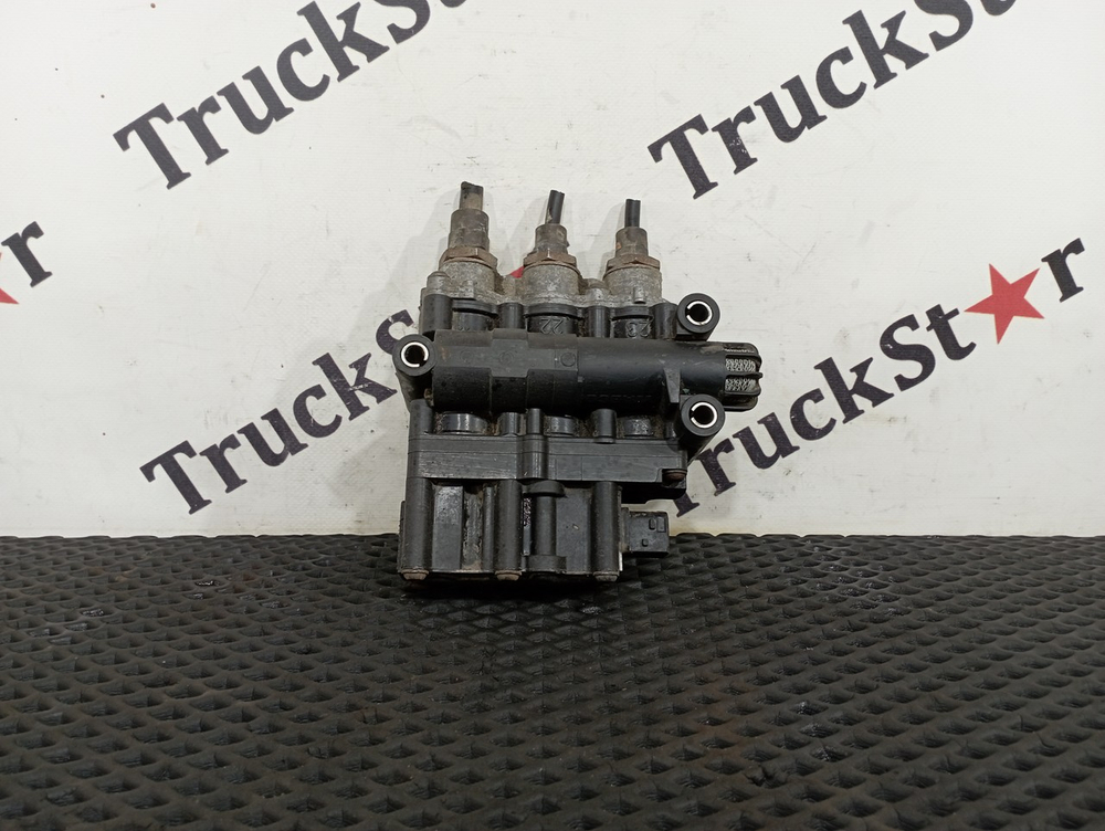 Кран уровня пола главный 2018г.