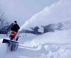 Снегоуборщик AL-KO Snowline 760 TE