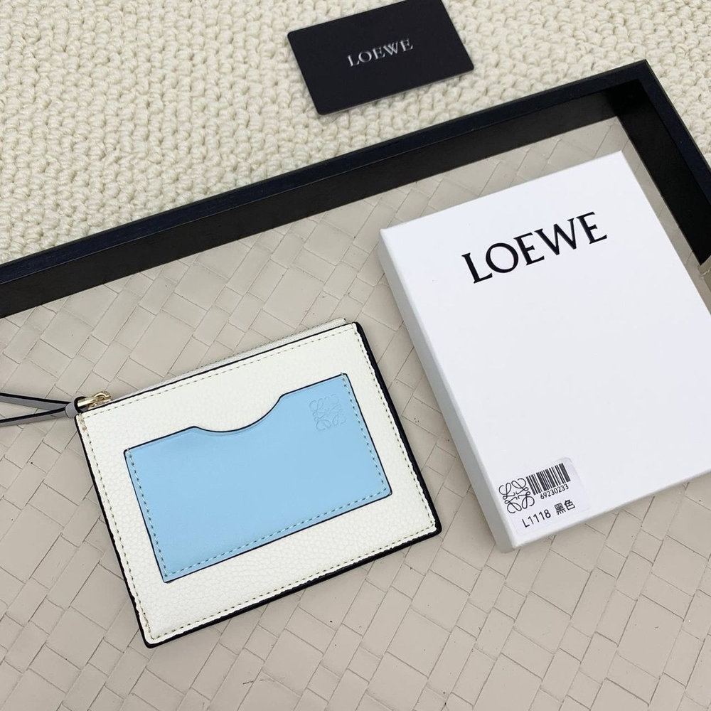 Картхолдер Loewe