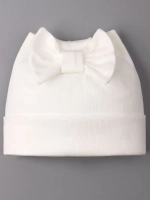 Шапка для девочки с ушками на осень