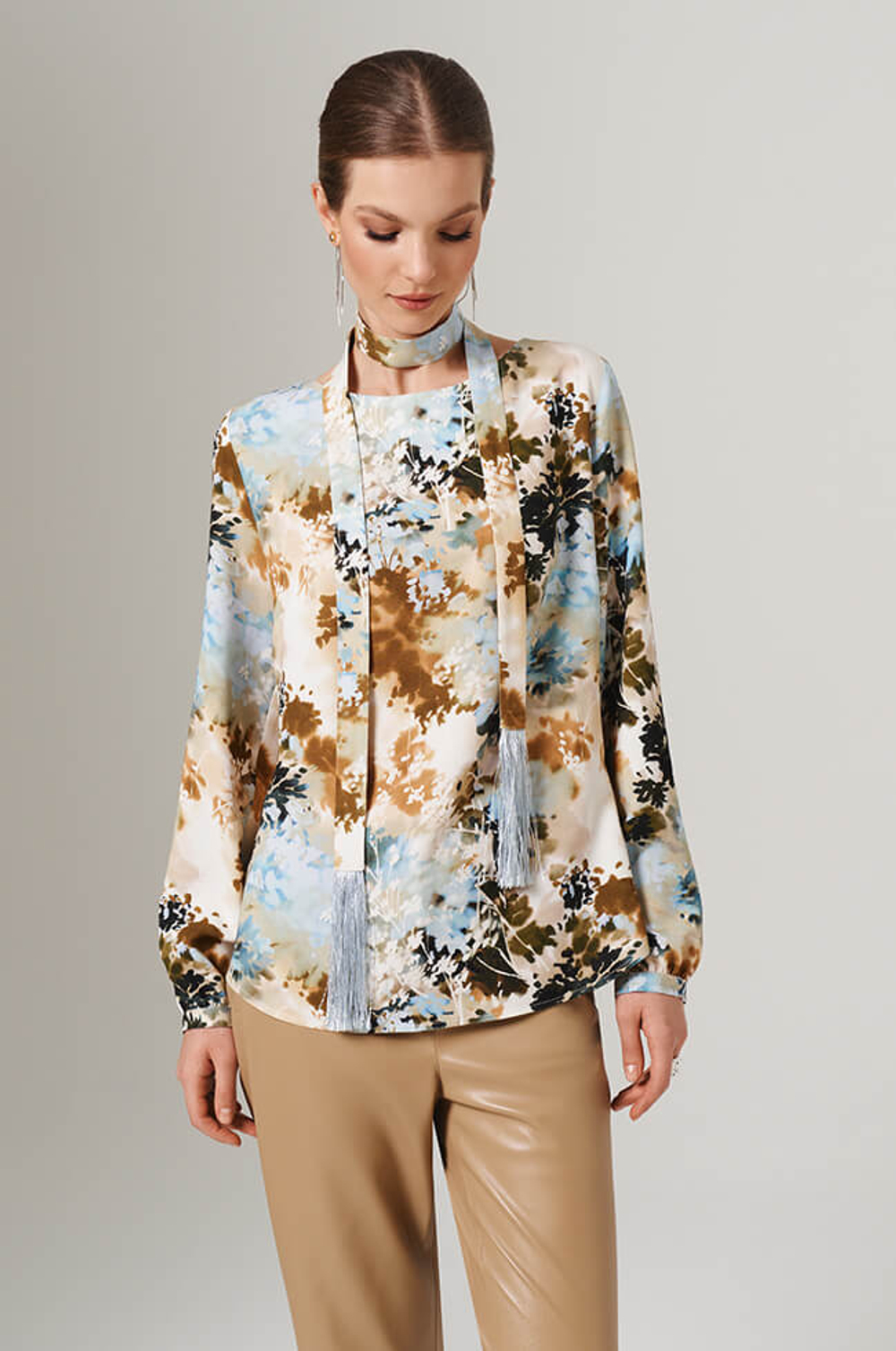23152 Блузка женская (бежево-голубой принт)