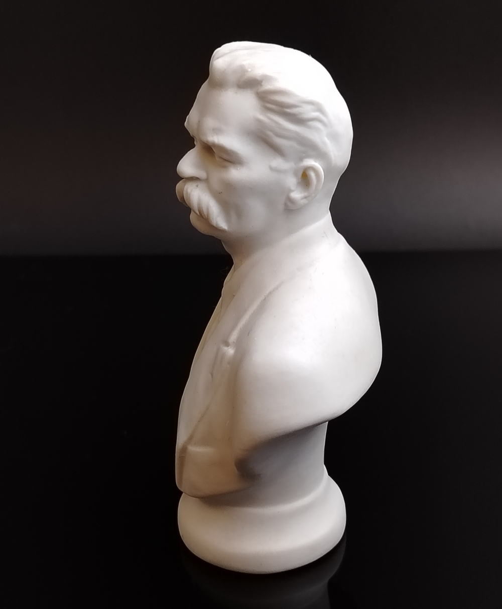 Бюст "Максим Горький", бисквит, Ленинградский фарфоровый завод (ЛФЗ), СССР, 1950-1970 гг.