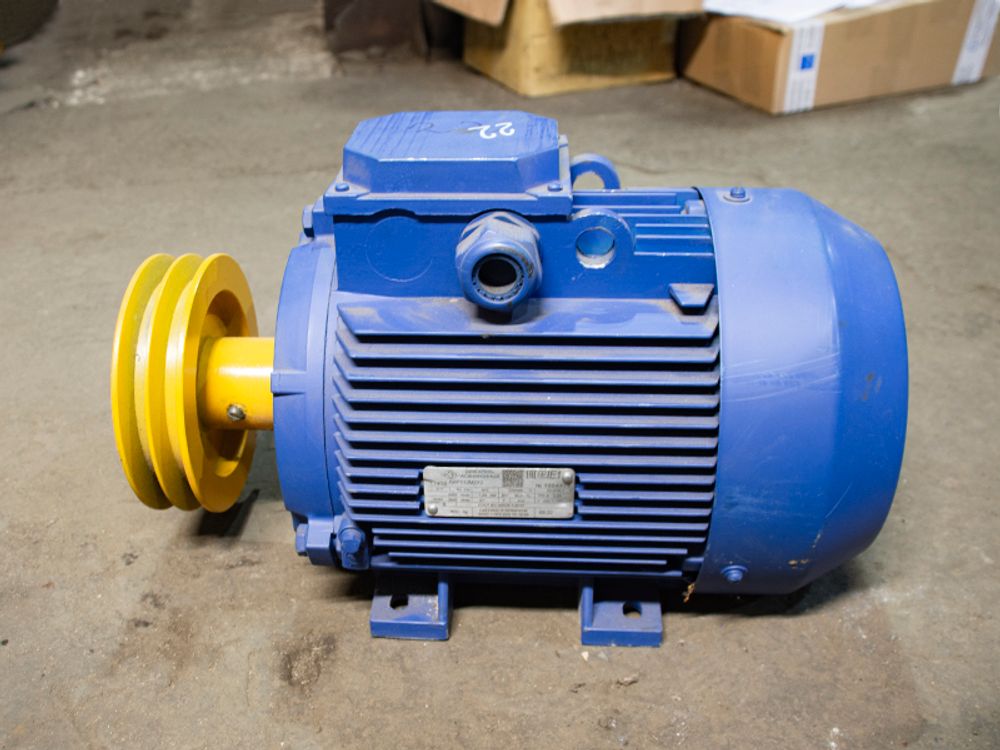 Электродвигатель со шкивом К22