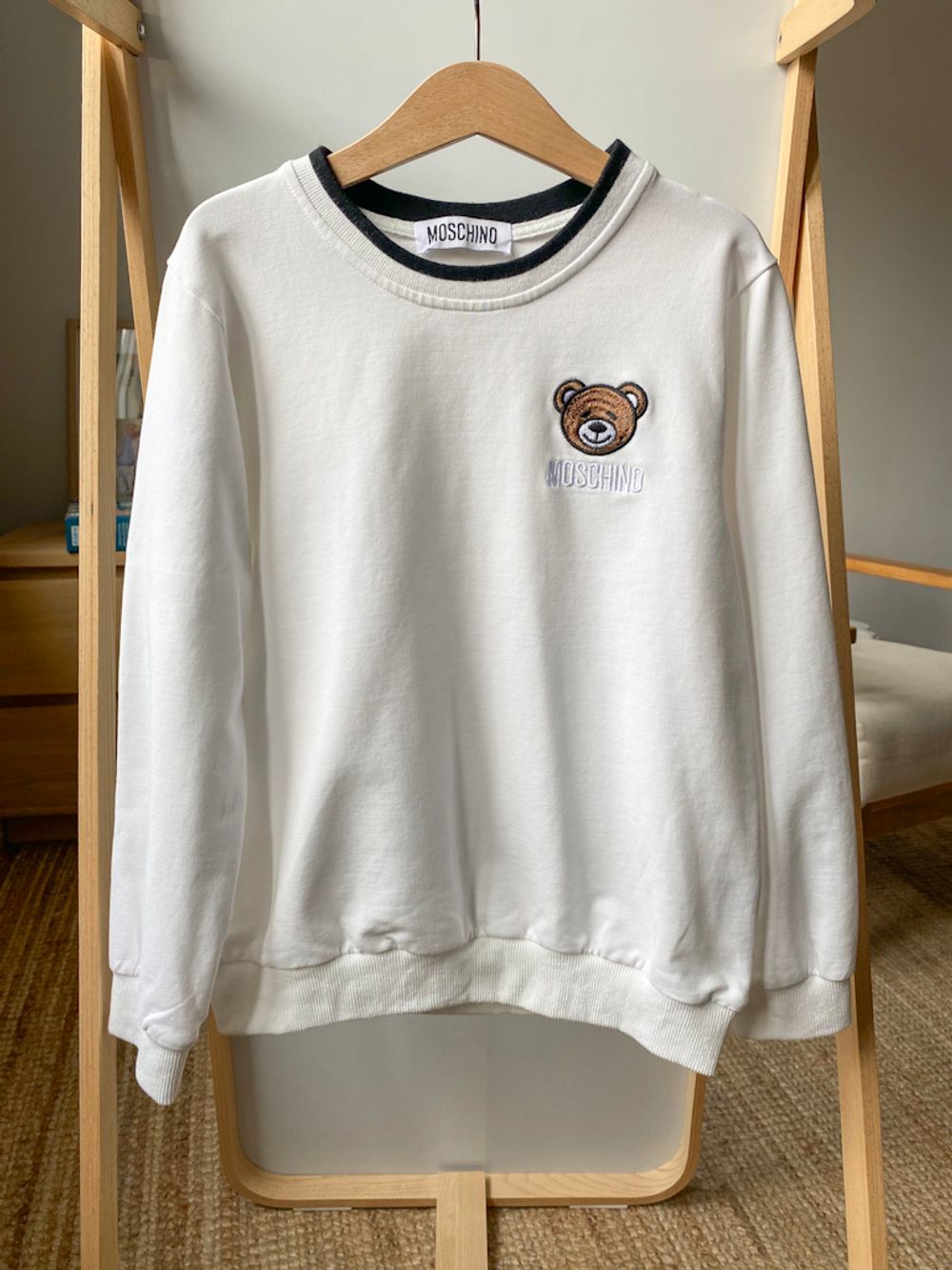 Костюм Moschino, 152