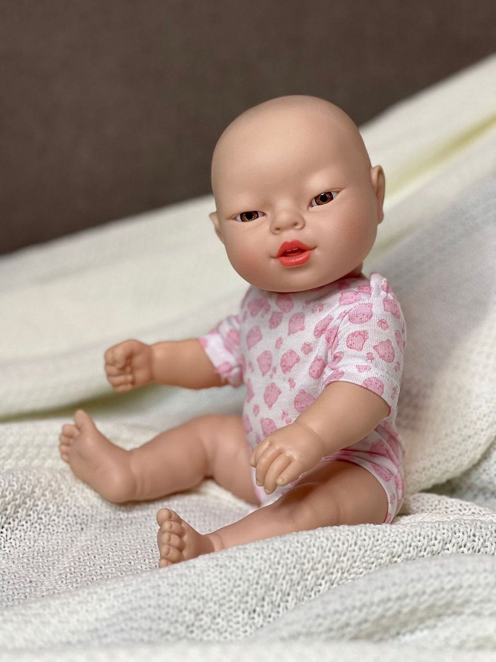 Кукла BERJUAN виниловая 30см Newborn (17082)