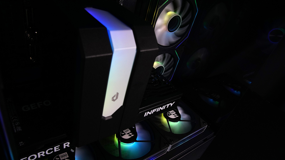 Ultra 5 225F + RTX 5070 12Gb