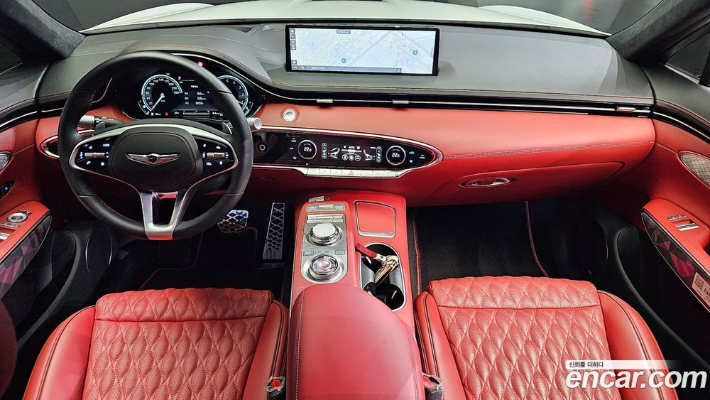 Genesis GV70 2.5T Бензин 2WD (04.2022)